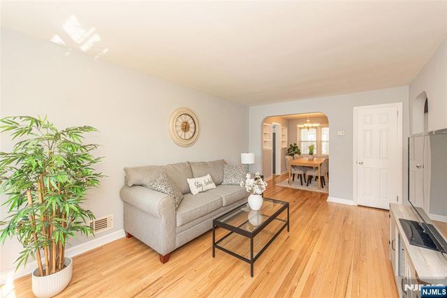 269 Ottawa, Hasbrouck Heights, NJ 07604