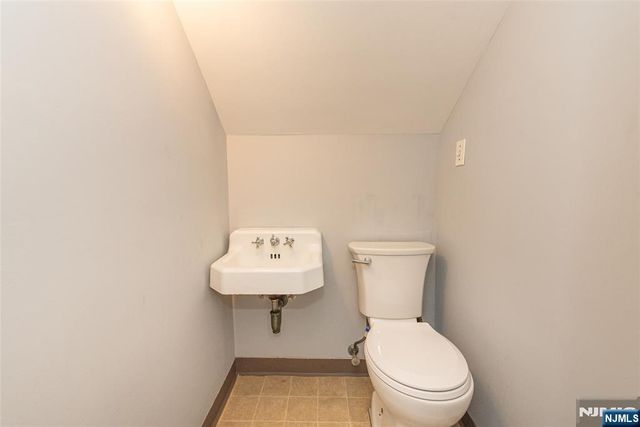 269 Ottawa, Hasbrouck Heights, NJ 07604