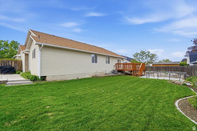 638 W 2550 S, Perry, UT 84302