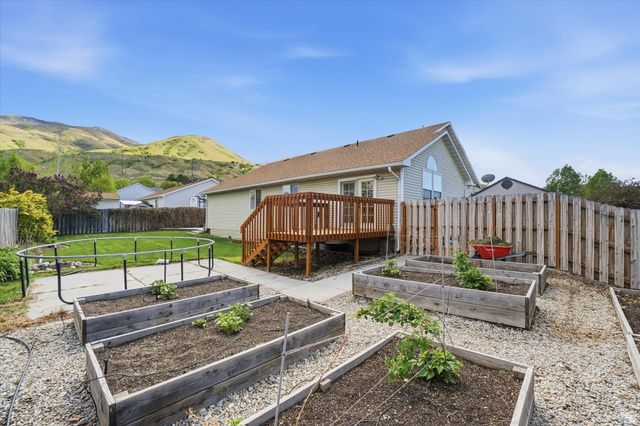 638 W 2550 S, Perry, UT 84302