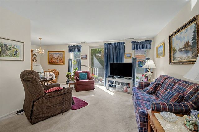 2230 S Patterson Boulevard 23, Kettering, OH 45409