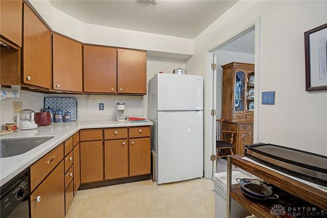 2230 S Patterson Boulevard 23, Kettering, OH 45409