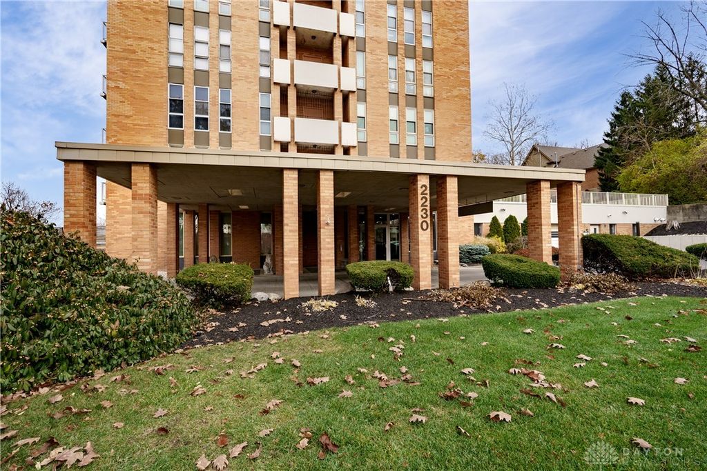 2230 S Patterson Boulevard 23, Kettering, OH 45409
