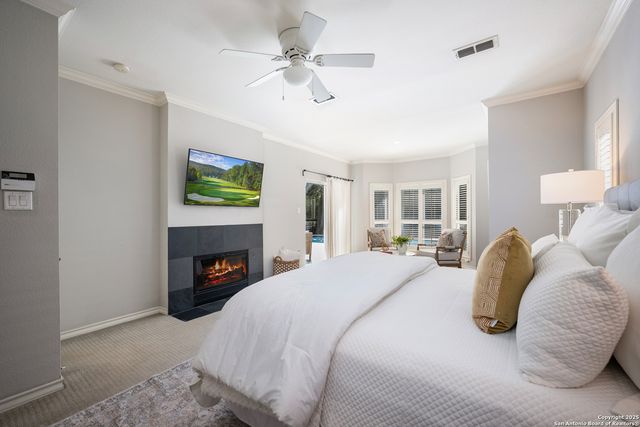 10 Thornhurst, San Antonio, TX 78218