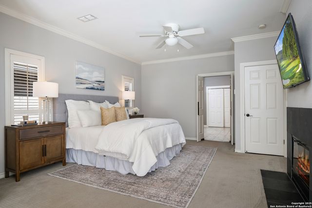 10 Thornhurst, San Antonio, TX 78218