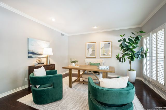 10 Thornhurst, San Antonio, TX 78218