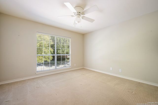 10 Thornhurst, San Antonio, TX 78218