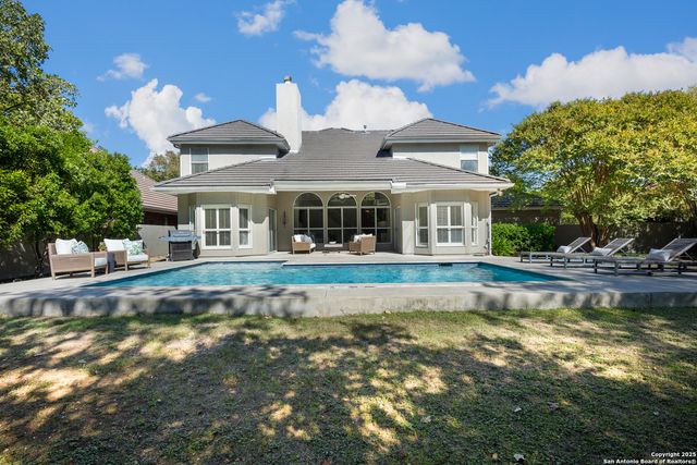 10 Thornhurst, San Antonio, TX 78218