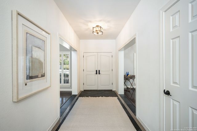 10 Thornhurst, San Antonio, TX 78218