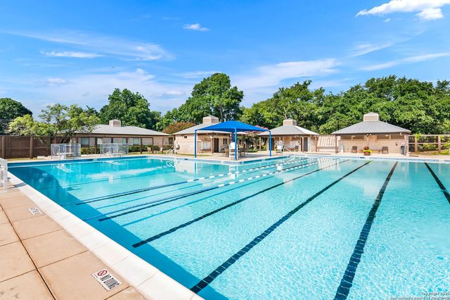 10 Thornhurst, San Antonio, TX 78218