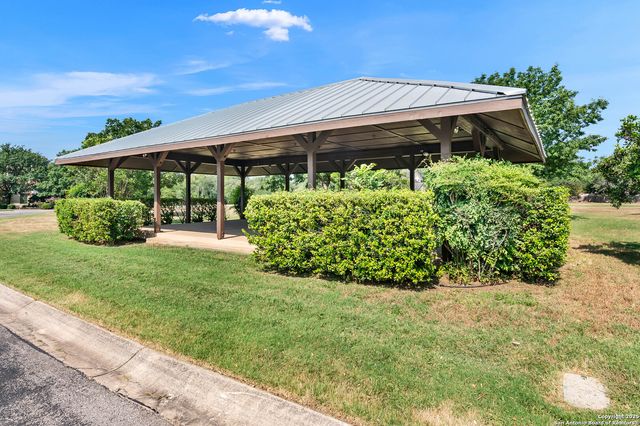 10 Thornhurst, San Antonio, TX 78218