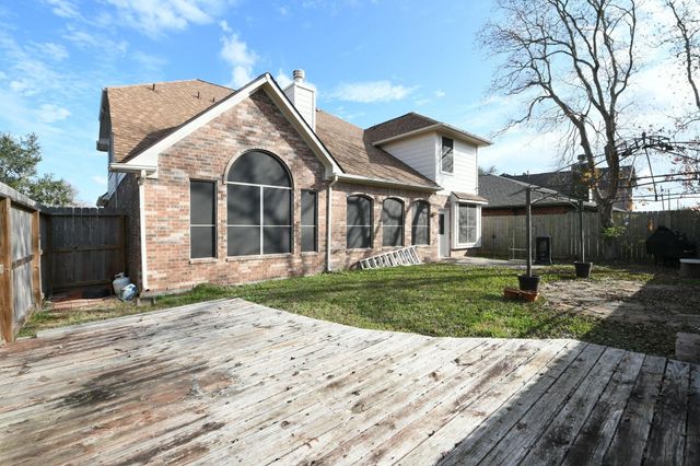 4610 Nealwood Court, Fresno, TX 77545