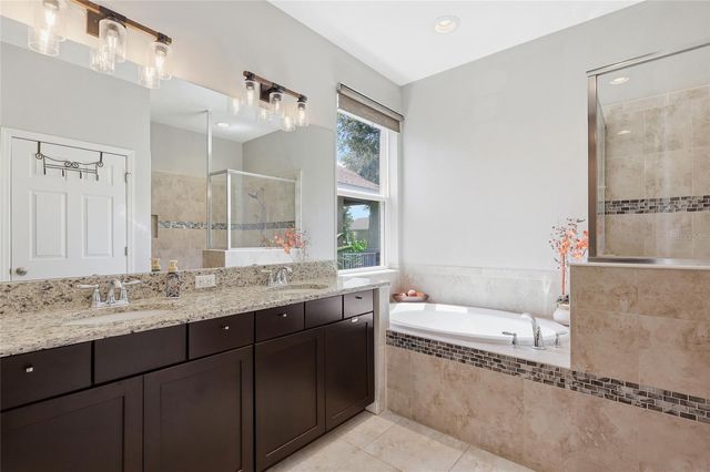9115 BELLA VITA CIRCLE, Land O Lakes, FL 34637