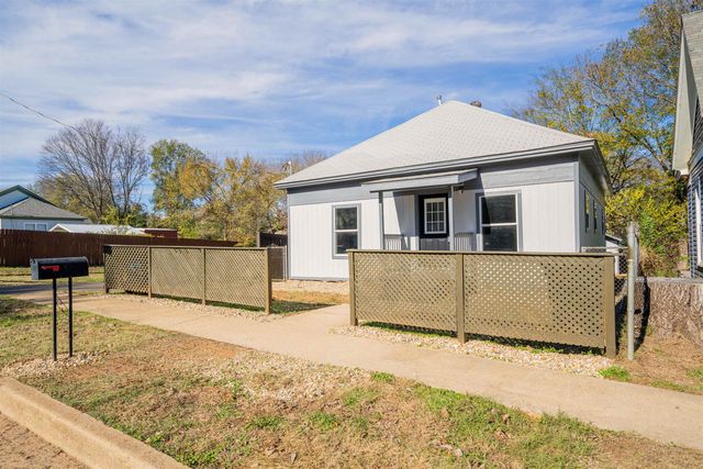 801 E Austin, Marshall, TX 75670