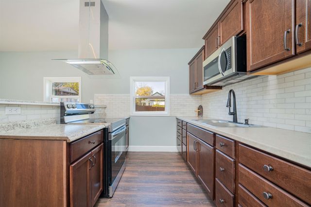 801 E Austin, Marshall, TX 75670