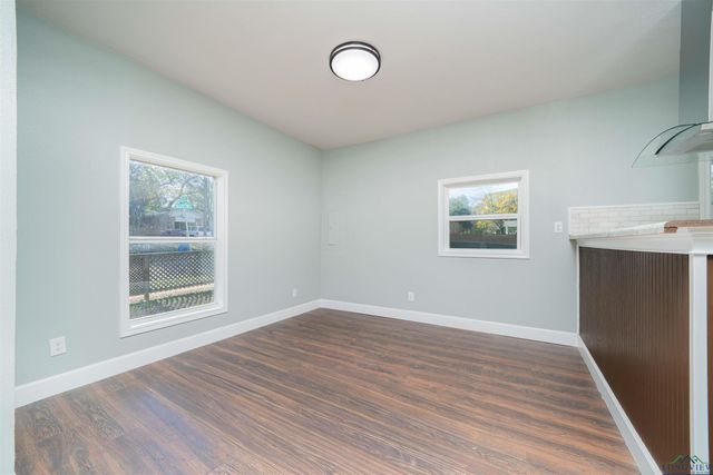 801 E Austin, Marshall, TX 75670