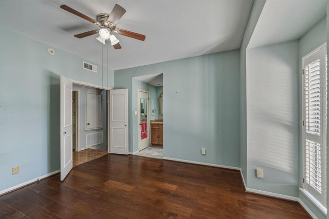 11711 Memorial Drive 151, Houston, TX 77024