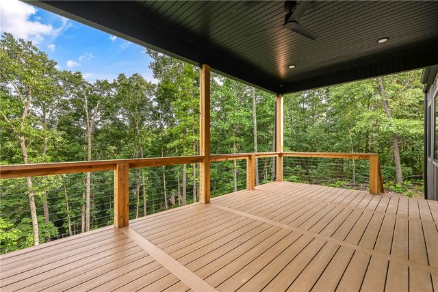 13 Hermitage Lane, Bella Vista, AR 72715