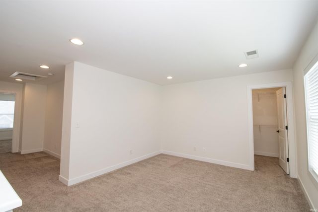 5537 Belmont Drive, Newburgh, IN 47630