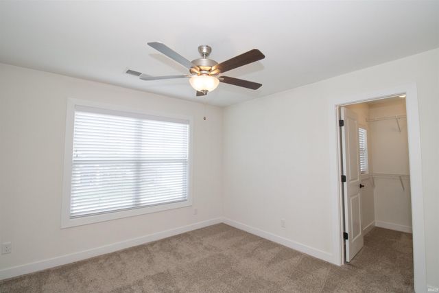 5537 Belmont Drive, Newburgh, IN 47630