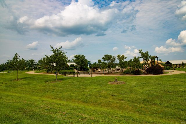 5537 Belmont Drive, Newburgh, IN 47630