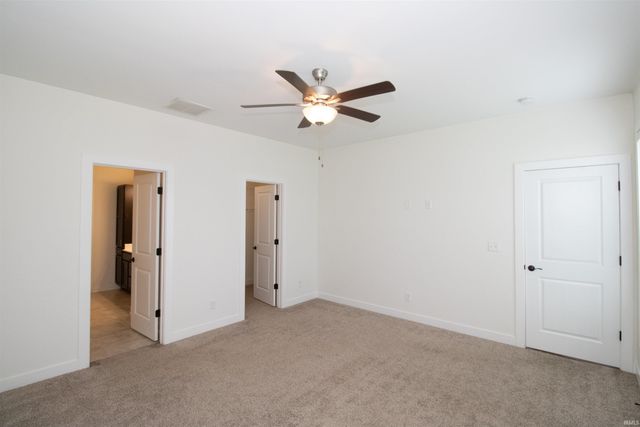 5537 Belmont Drive, Newburgh, IN 47630