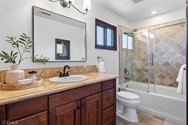 4221 E Massachusetts Street, Long Beach, CA 90814