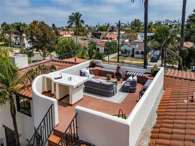 4221 E Massachusetts Street, Long Beach, CA 90814