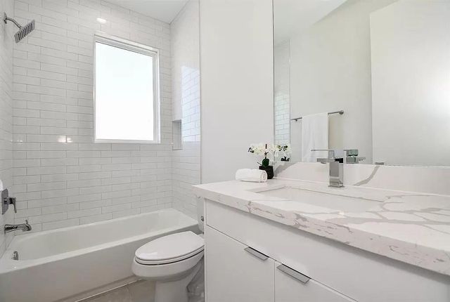 3609 Dennis Street, Houston, TX 77004