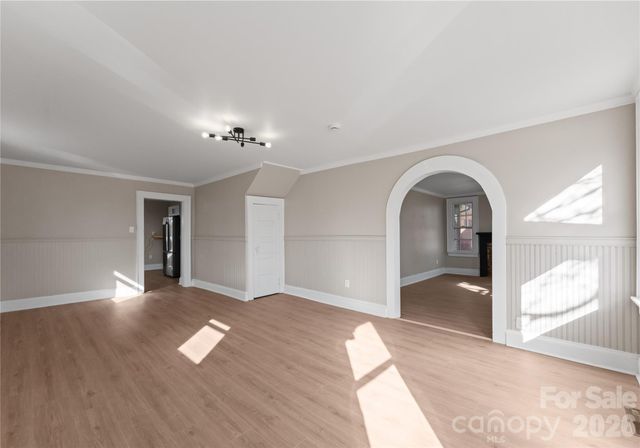 234 S Ervin Avenue, Newton, NC 28658