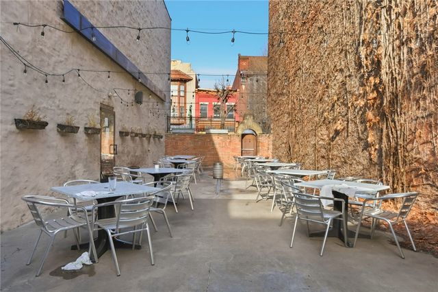 224 E 8th Ave., Homestead, PA 15120