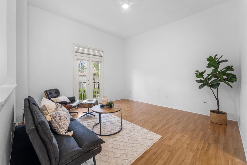 Image 15 of property listing at 501 KNIGHTS RUN AVENUE 6101, Tampa, FL 33602