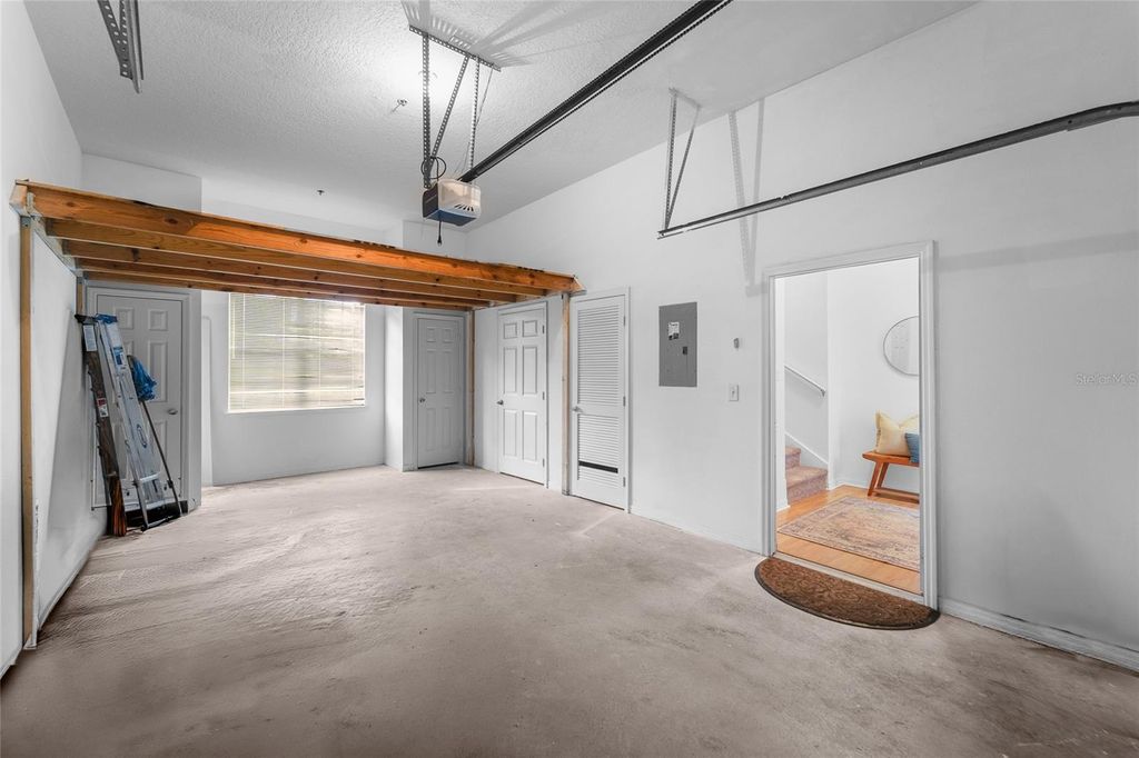 Image 24 of property listing at 501 KNIGHTS RUN AVENUE 6101, Tampa, FL 33602