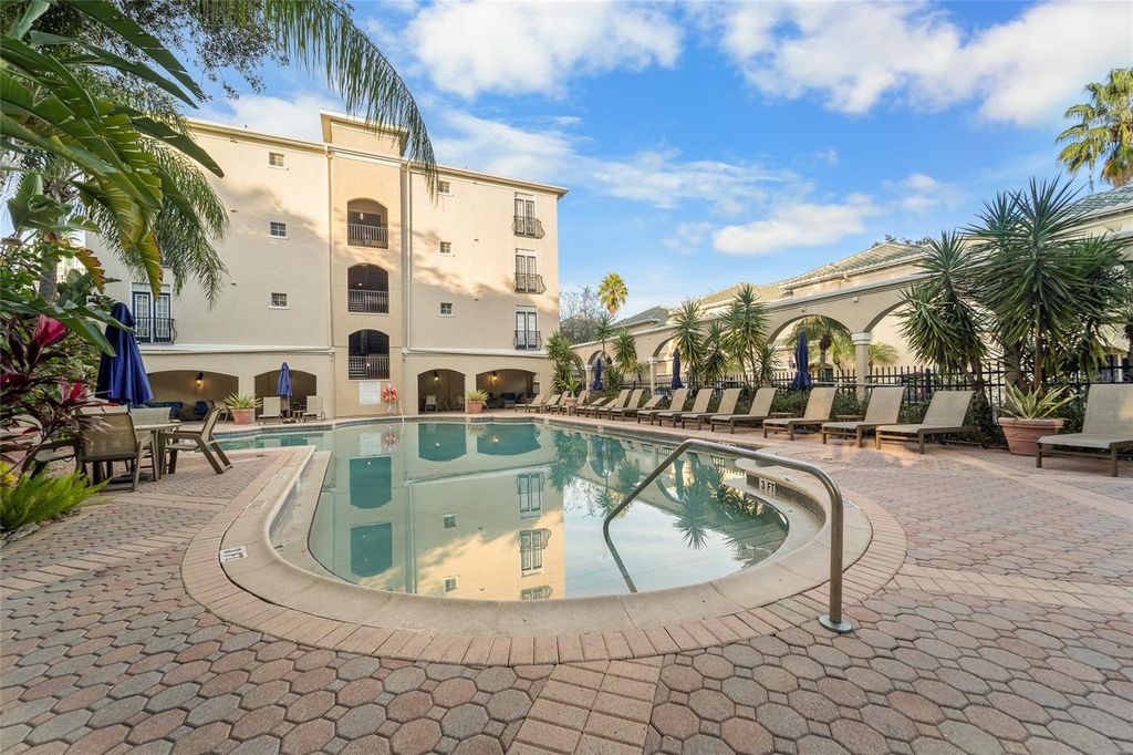 Image 27 of property listing at 501 KNIGHTS RUN AVENUE 6101, Tampa, FL 33602