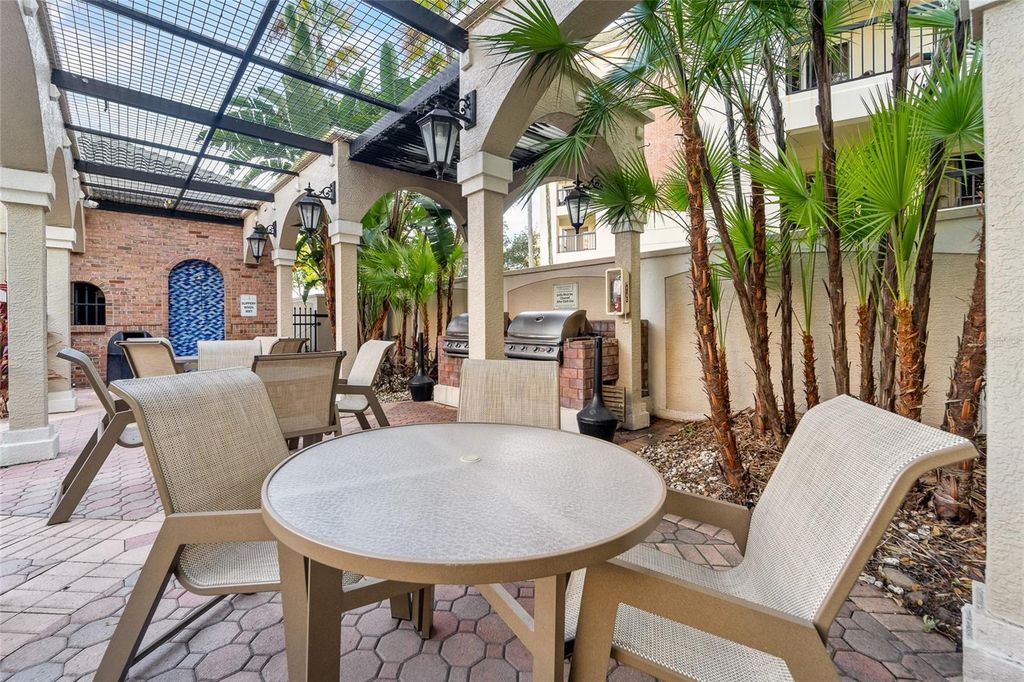 Image 31 of property listing at 501 KNIGHTS RUN AVENUE 6101, Tampa, FL 33602