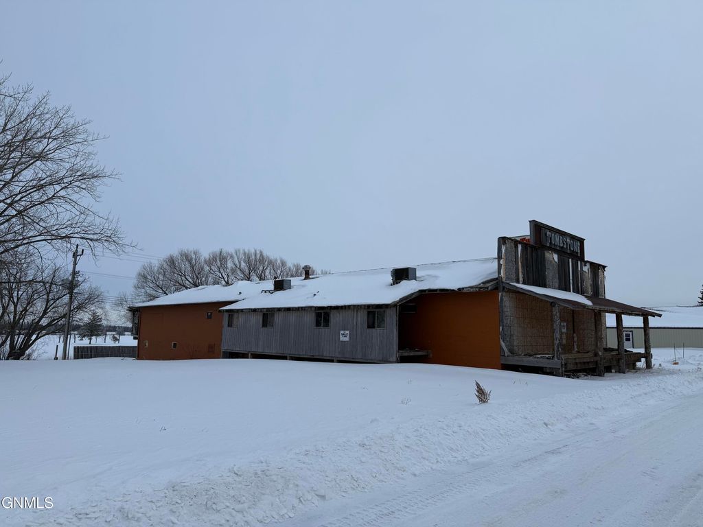 300 Main Street, Stanley, ND 58784 photo 2