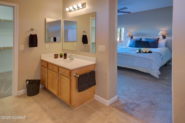 2167 S Via Vespucci, Green Valley, AZ 85614