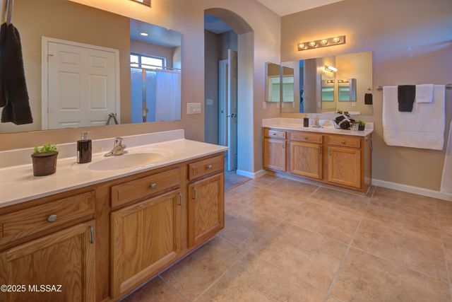 2167 S Via Vespucci, Green Valley, AZ 85614