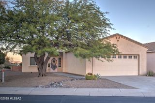 2167 S Via Vespucci, Green Valley, AZ 85614