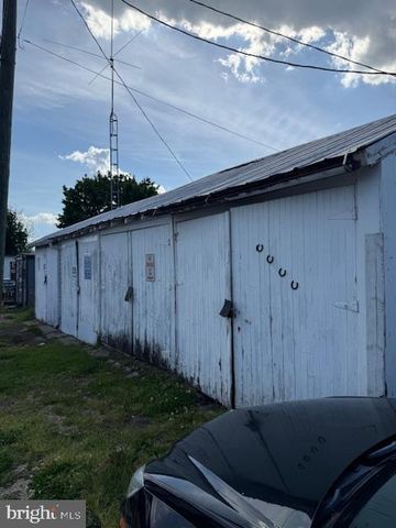 242-244 MULBERRY ST, Hagerstown, MD 21740