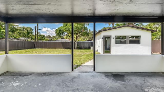 118 NEWTON Road, West Park, FL 33023