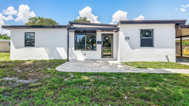 118 NEWTON Road, West Park, FL 33023