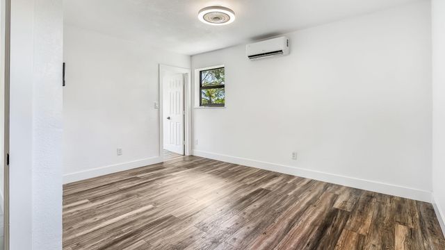 118 NEWTON Road, West Park, FL 33023