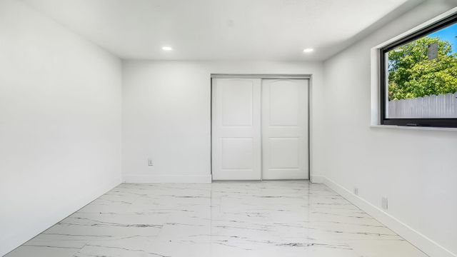 118 NEWTON Road, West Park, FL 33023