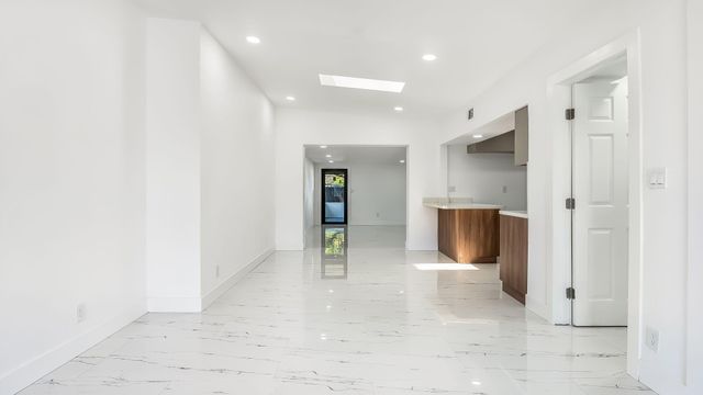 118 NEWTON Road, West Park, FL 33023