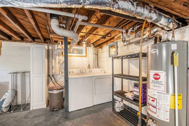 885 Eugene Avenue, Norton Shores, MI 49441