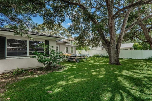 4122 W EMPEDRADO STREET, Tampa, FL 33629