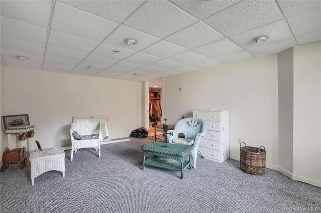 16 Hamilton Drive, Hopewell Junction, NY 12533