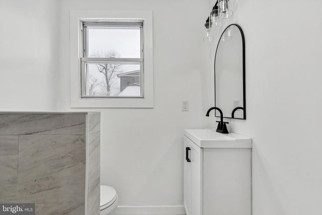 336 LARCH RD, Mount Laurel, NJ 08054