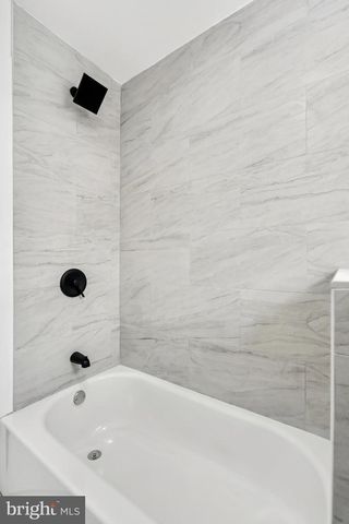 336 LARCH RD, Mount Laurel, NJ 08054